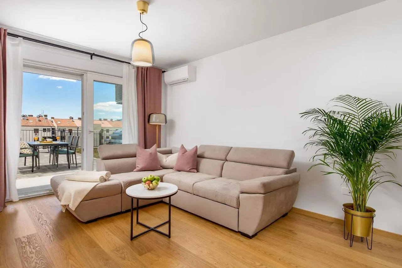 Seaview Apartment „Megan“ With Sunny Terrace Kastav Croatia