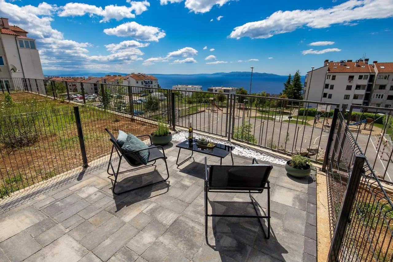 Seaview Apartment „Megan“ With Sunny Terrace Kastav